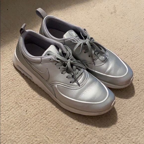 nike thea silver